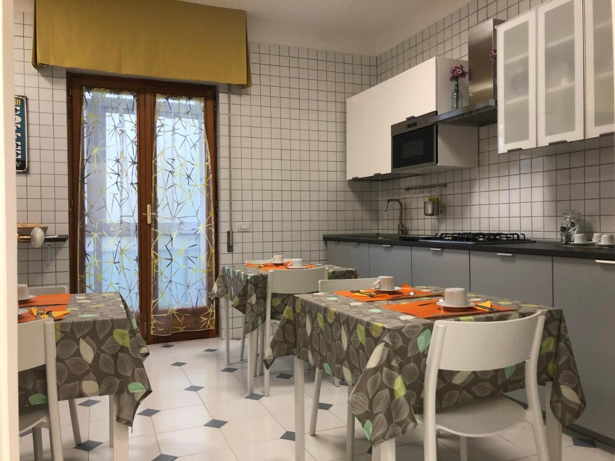 B&B Il Bacio Модуньо Экстерьер фото